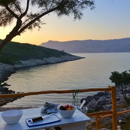 Holiday House Trovna Pucisca