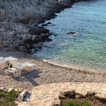Holiday home Holiday House Trovna Pucisca